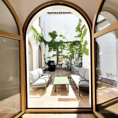 Apartament Bhost - Palace *