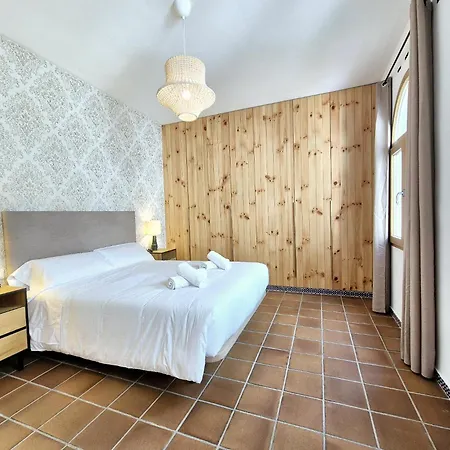 Bhost - Palace * Cordoue
